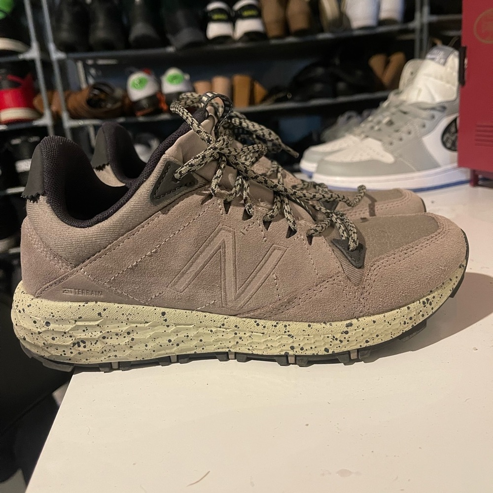 New balance trail sneakers